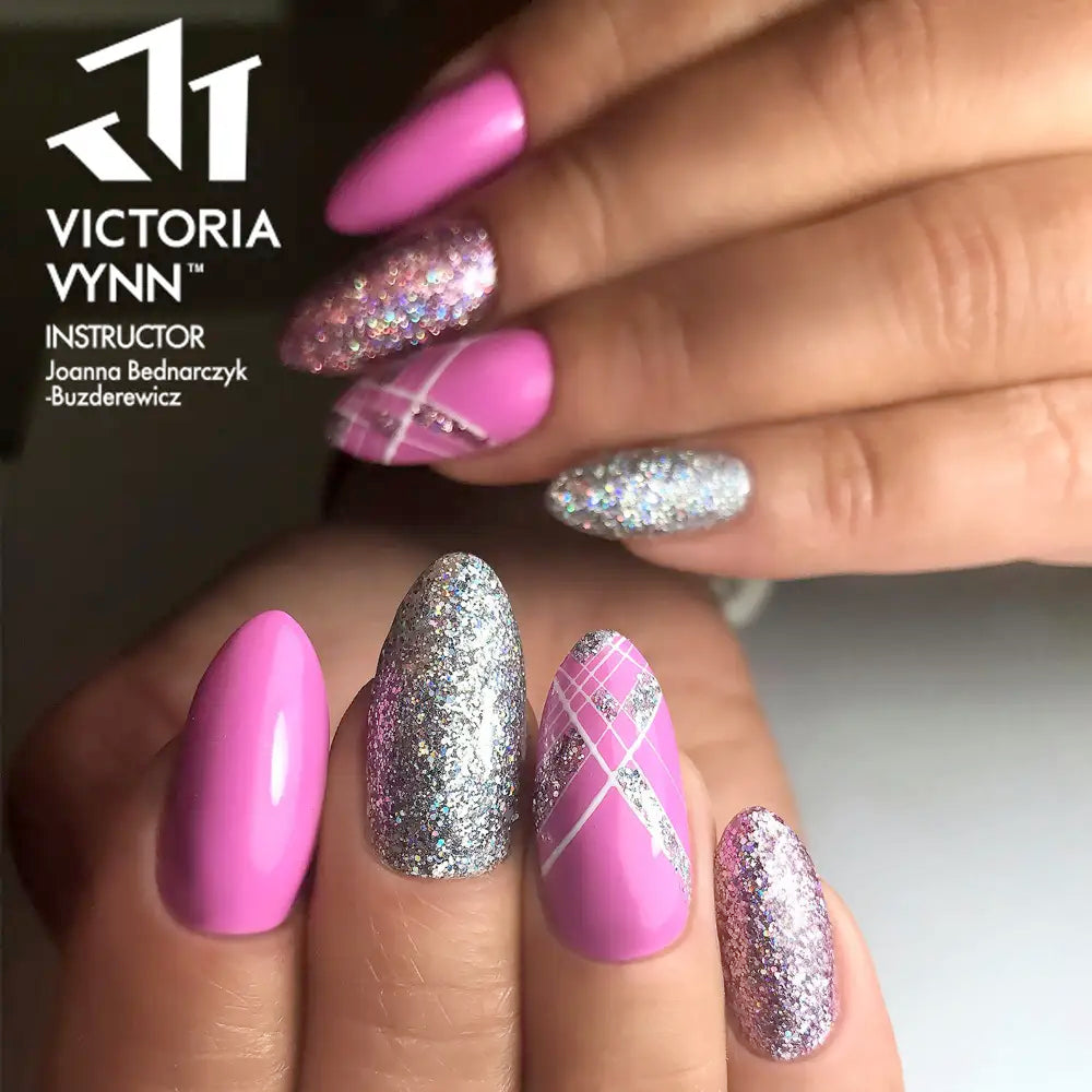 Salon Gel Polish n° 225 Carat Silver Diamond