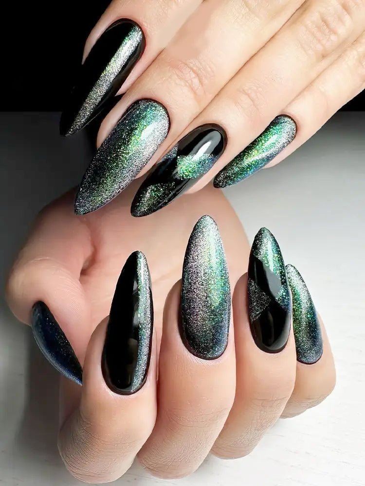 Victoria VYNN 5 Pack Christmas Cat Eye Gel Polish  (#354à 357+ unblue)