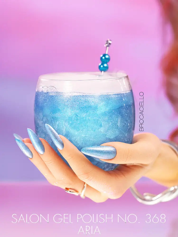Victoria VYNN vernis Gel Polish No. 368 Aria