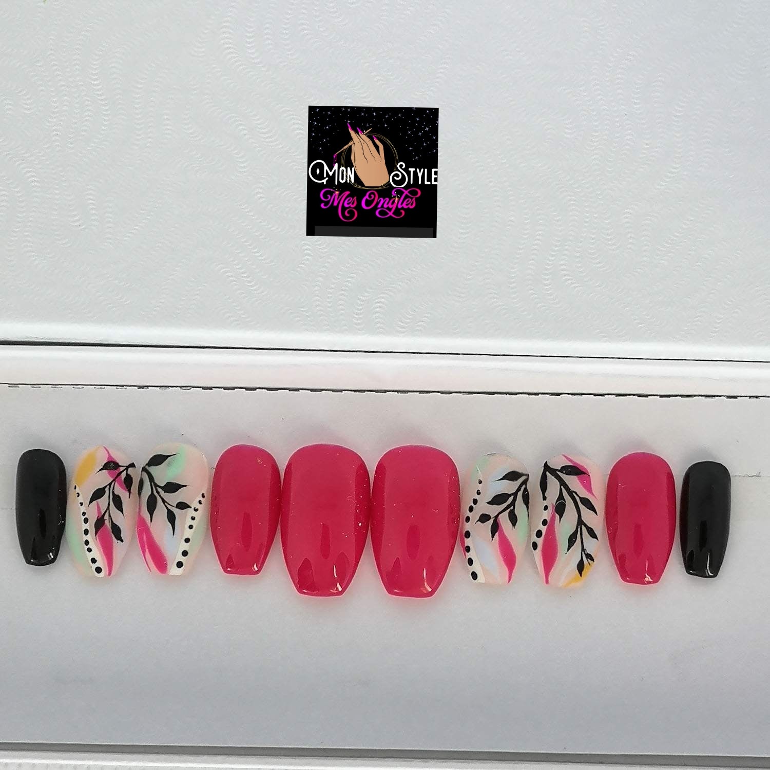 FEUILLAGE DU PRINTEMPS- ongles personnalisables -