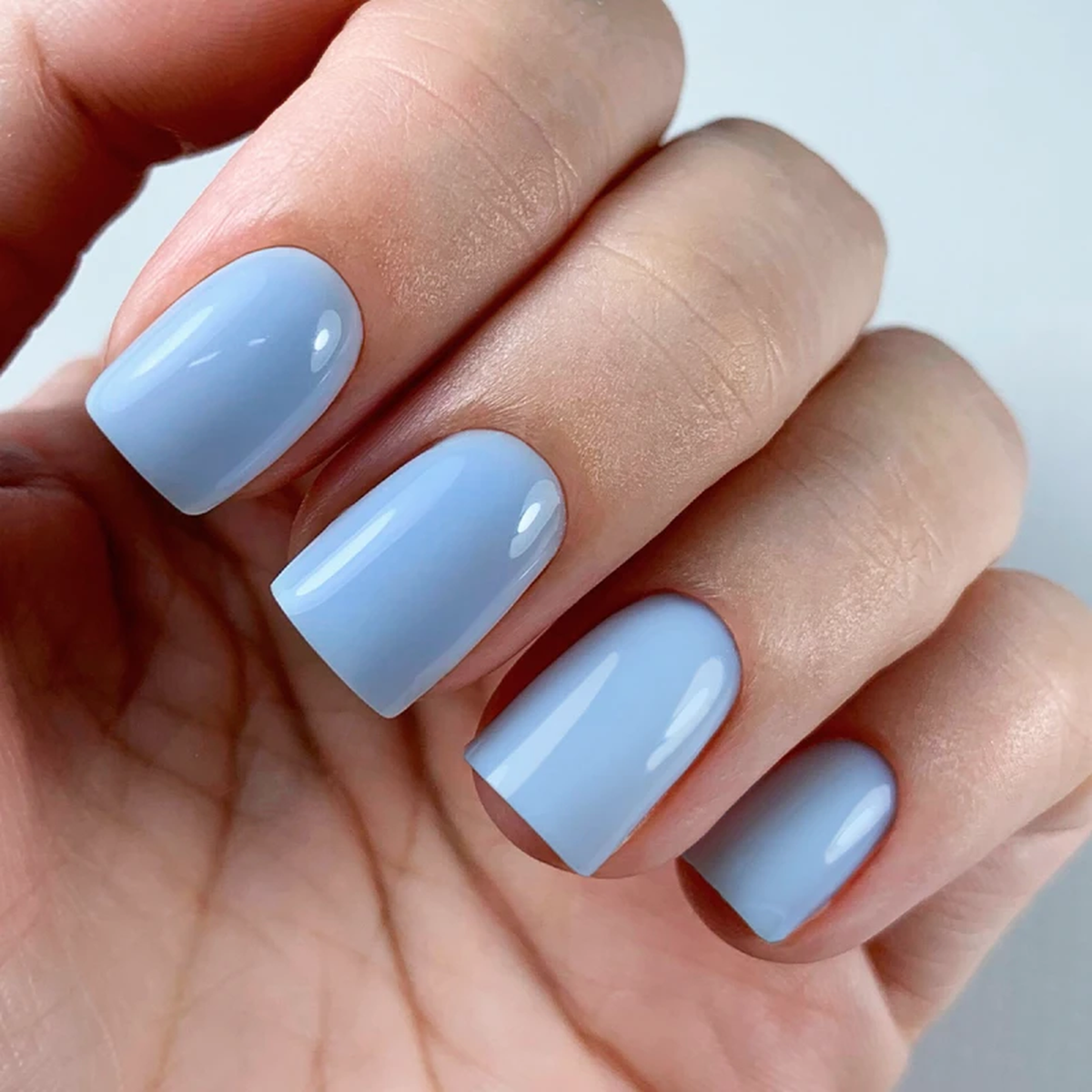 Strong Gel PNB 004 Baby Bleu avec nuancier – gel professionnel bleu pastel pour ongles | Mon Style Mes Ongles Québe