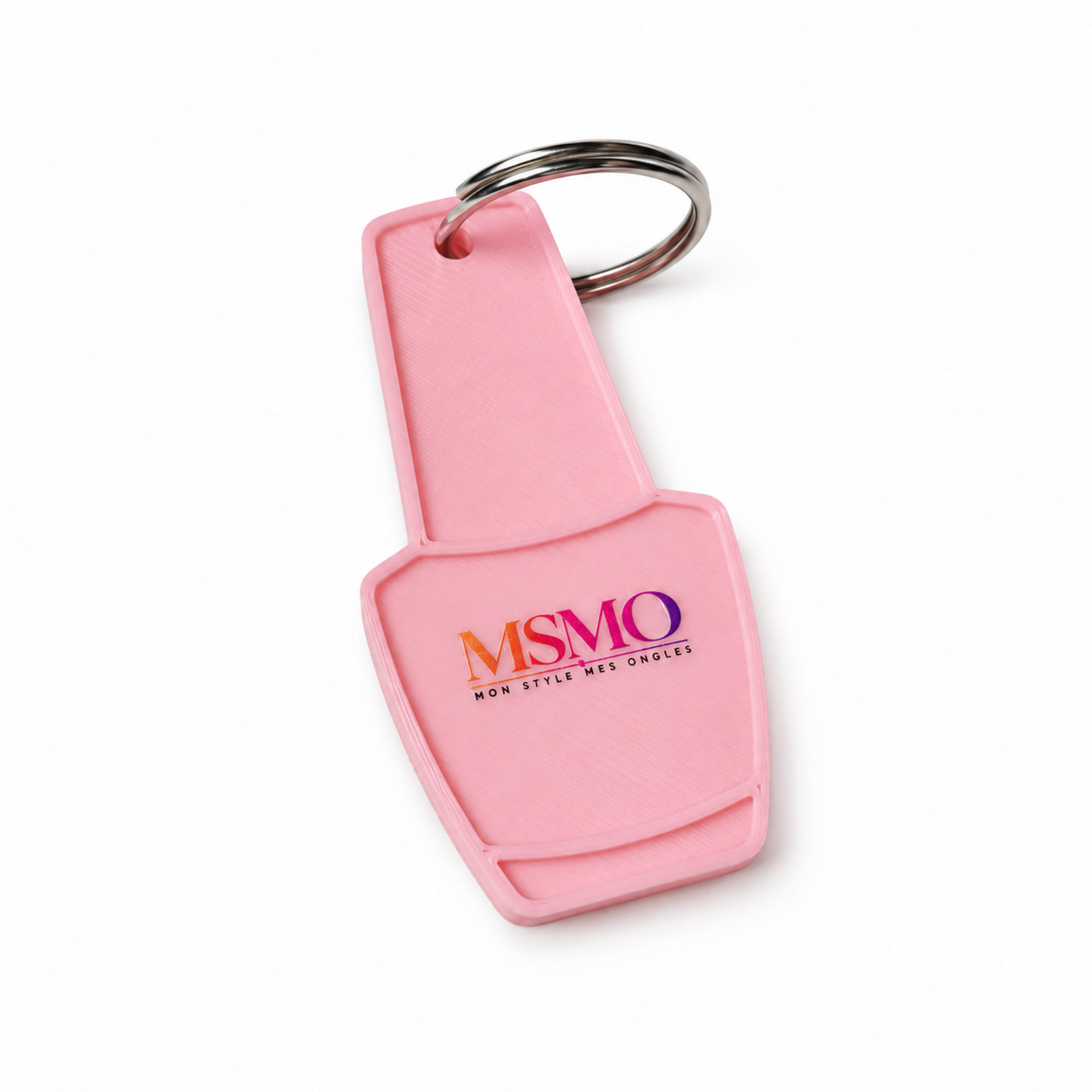 Porte-clés ouvre-canette rose MSMO avec anneau métallique sur fond blanc
