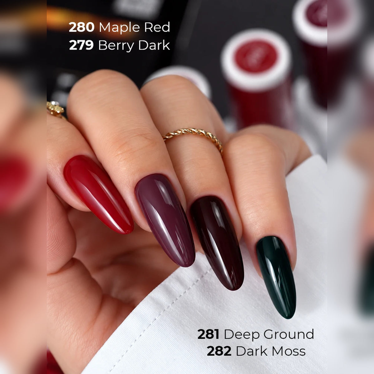 Manucure présentant les teintes 279 Maple Red, 280 Berry Dark, 281 Deep Ground et 282 Dark Moss de Victoria Vynn.