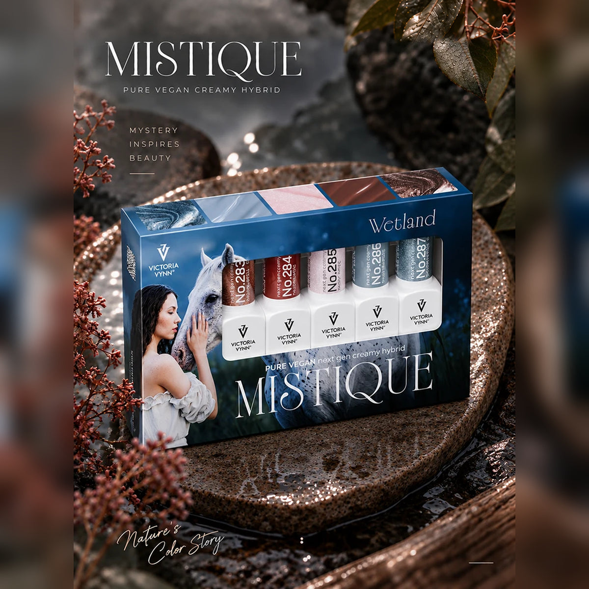 Coffret Mistique Wetland de Victoria Vynn présentant cinq teintes de vernis gel.
