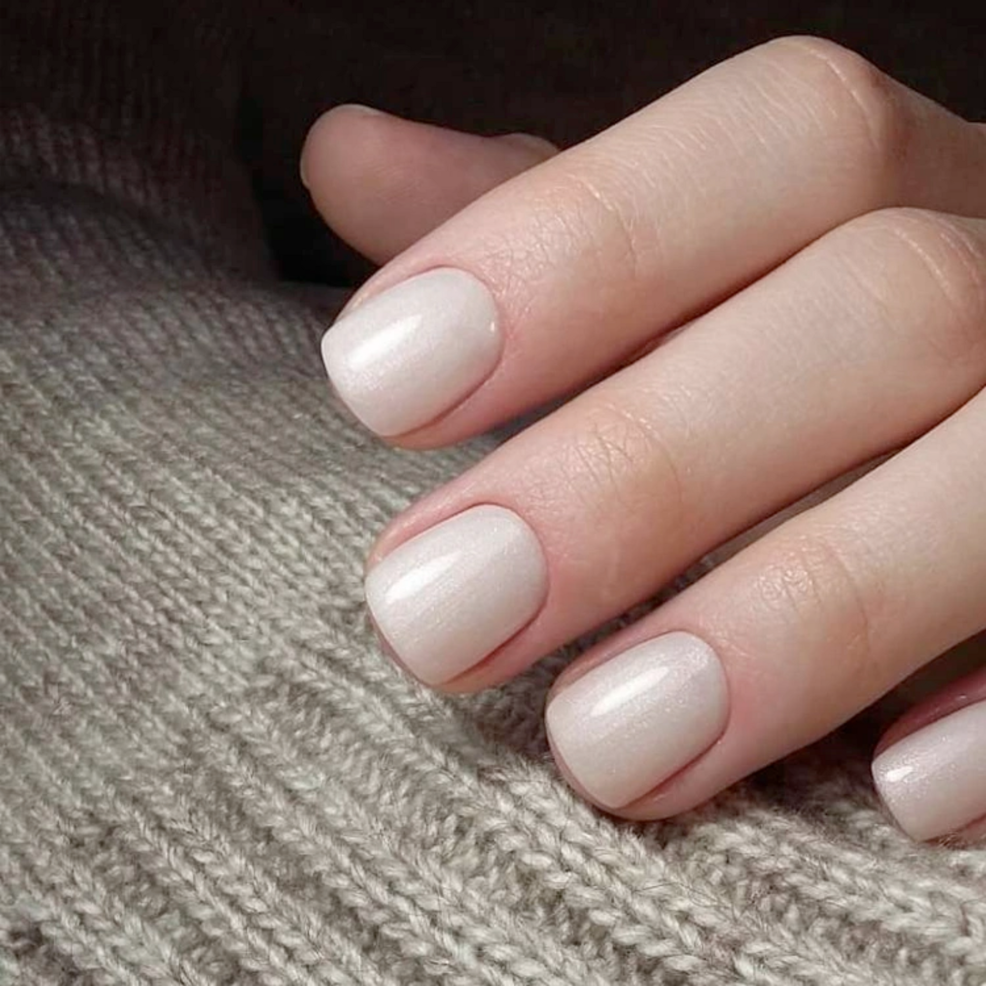 Vernis Gel Pure Creamy No. 002 – Pearly Glow | Victoria Vynn