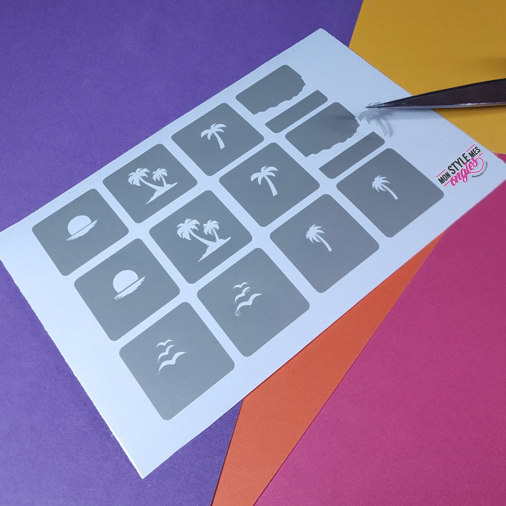 Stencil réutilisable – Motif "Plage & Palmiers" (Airbrush & Nail Art )