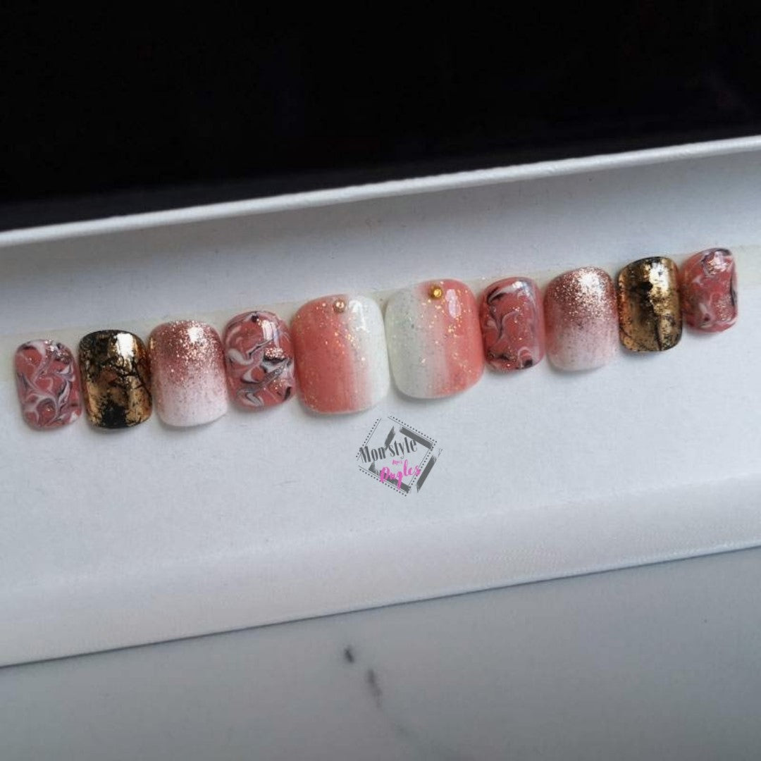 MARBLE CARAMEL - customizable nails -