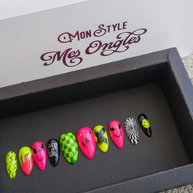 LUCKY GIRL - ongles personnalisables -